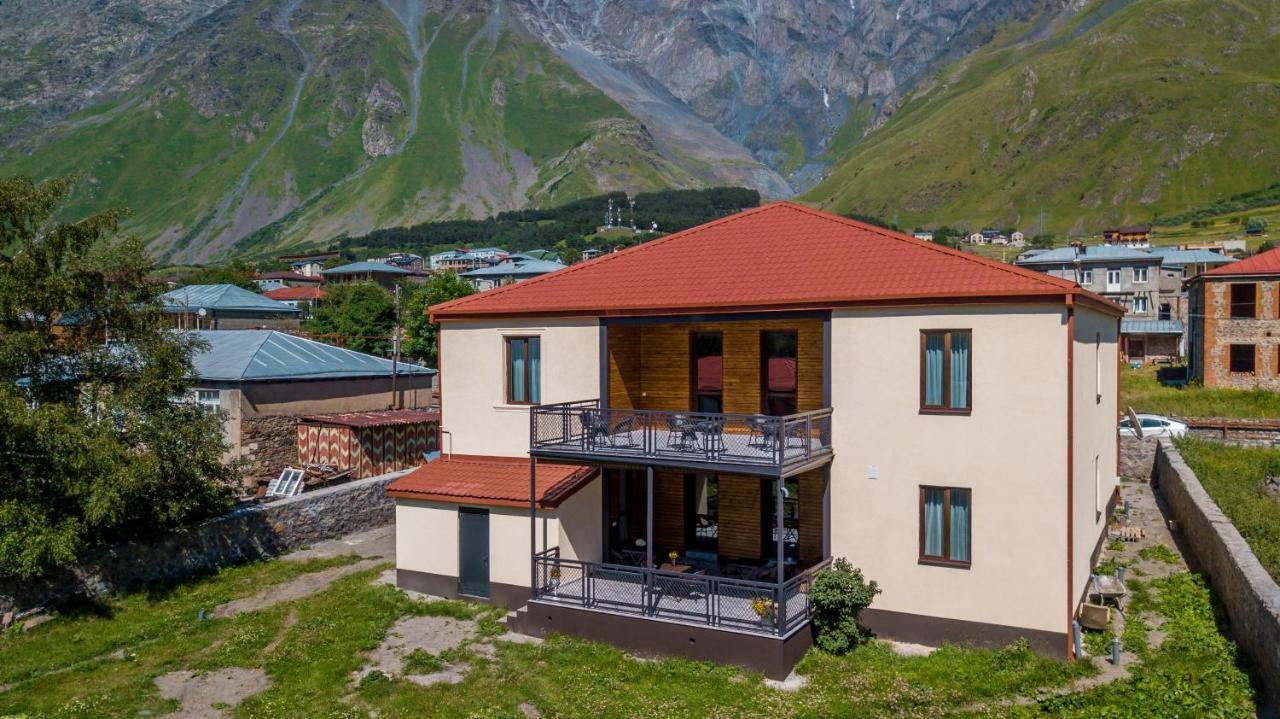 Travel Inn Kazbegi Εξωτερικό φωτογραφία